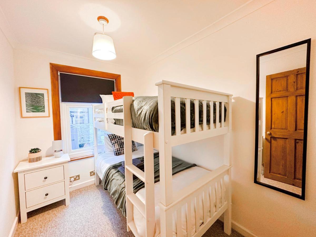 3 Bedroom Home Close To Town Centre With Wifi & Garden Royal Tunbridge Wells Kültér fotó