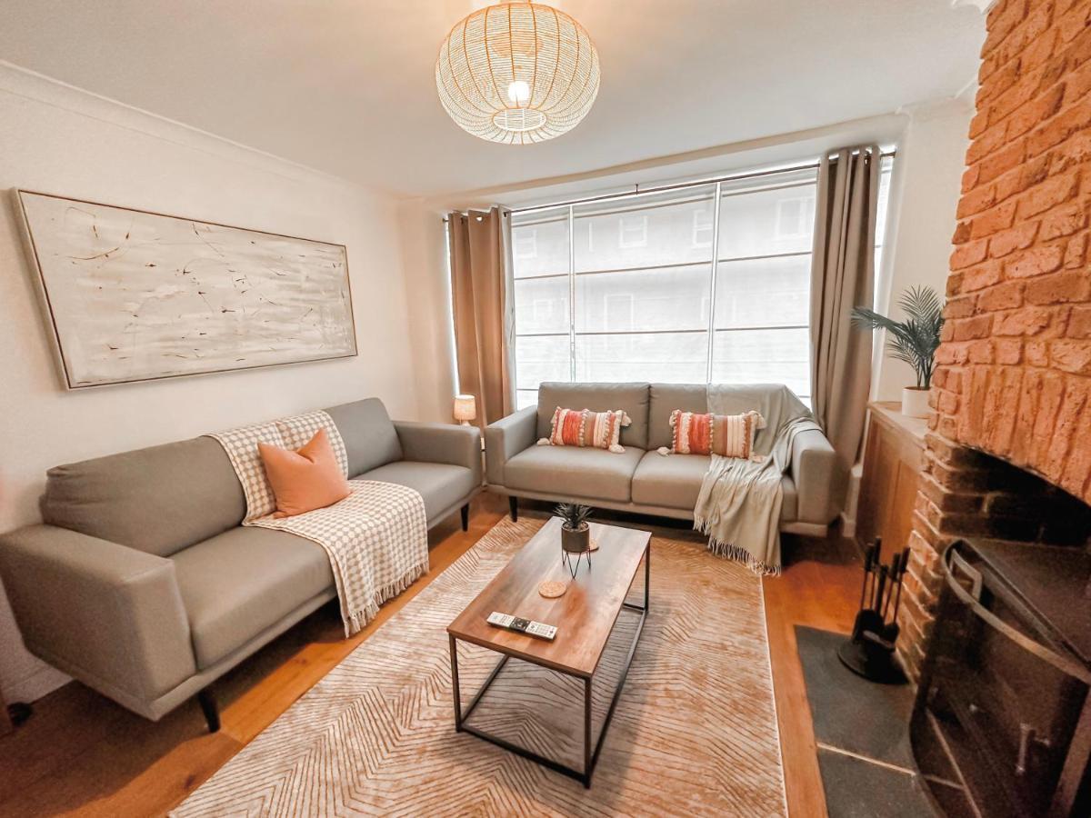 3 Bedroom Home Close To Town Centre With Wifi & Garden Royal Tunbridge Wells Kültér fotó
